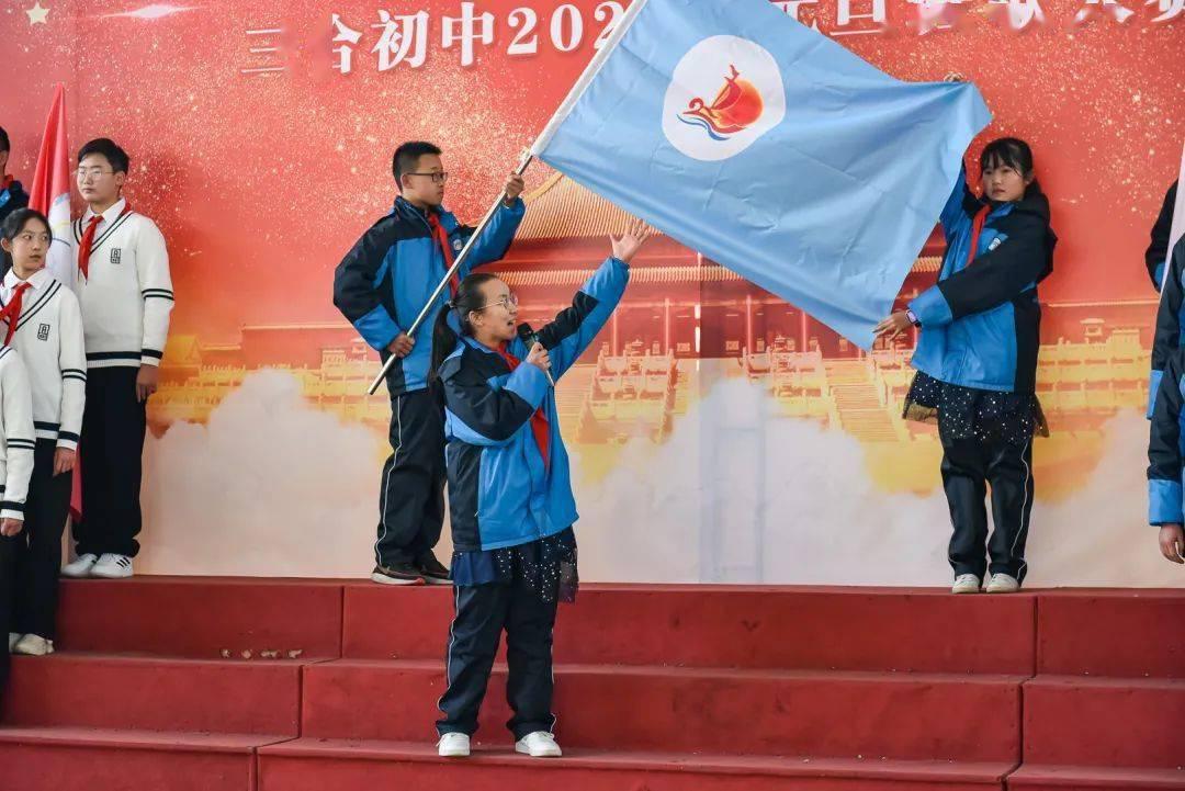 鹿寨县：柑橘“甜” 市场旺 果农笑开颜